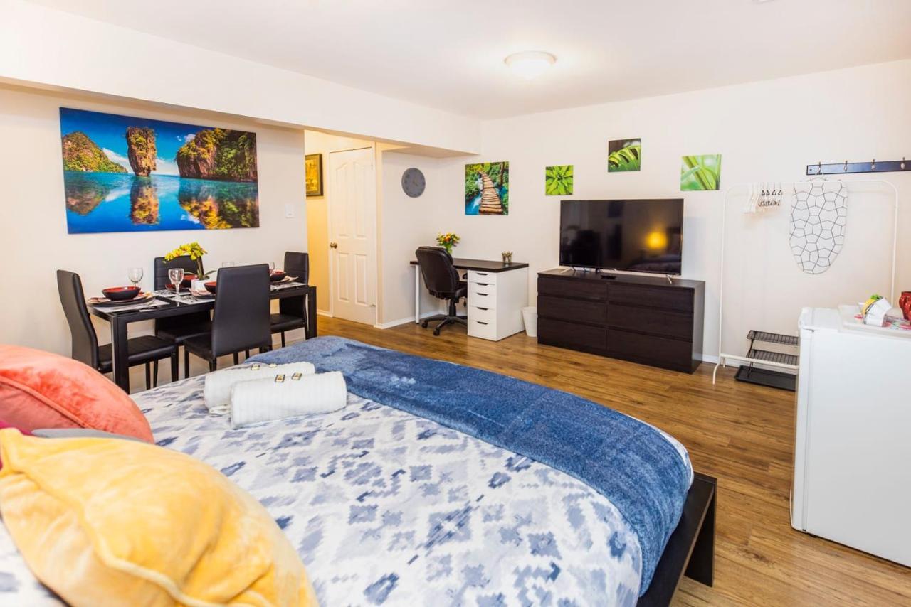Modern Studio W King Bed - Central Ottawa Buitenkant foto