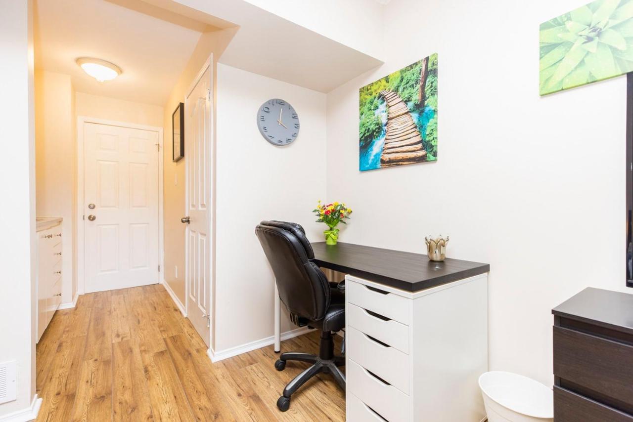 Modern Studio W King Bed - Central Ottawa Buitenkant foto